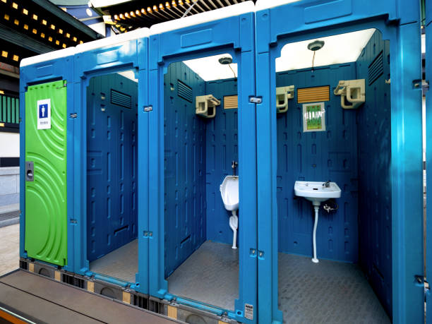 Porta potty delivery and setup in Calverton, NY